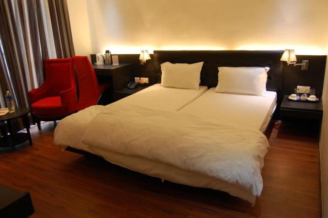 Fabhotel Ballygunge Luxury - Behind Punjab Club Calcutta Kamer foto