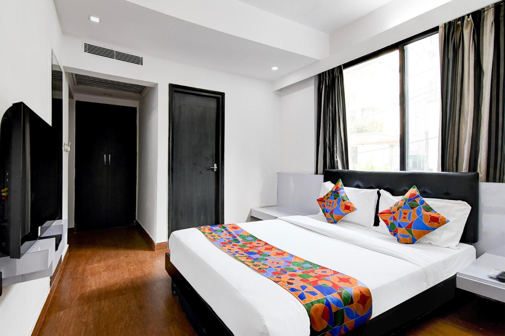 Fabhotel Ballygunge Luxury - Behind Punjab Club Calcutta Buitenkant foto