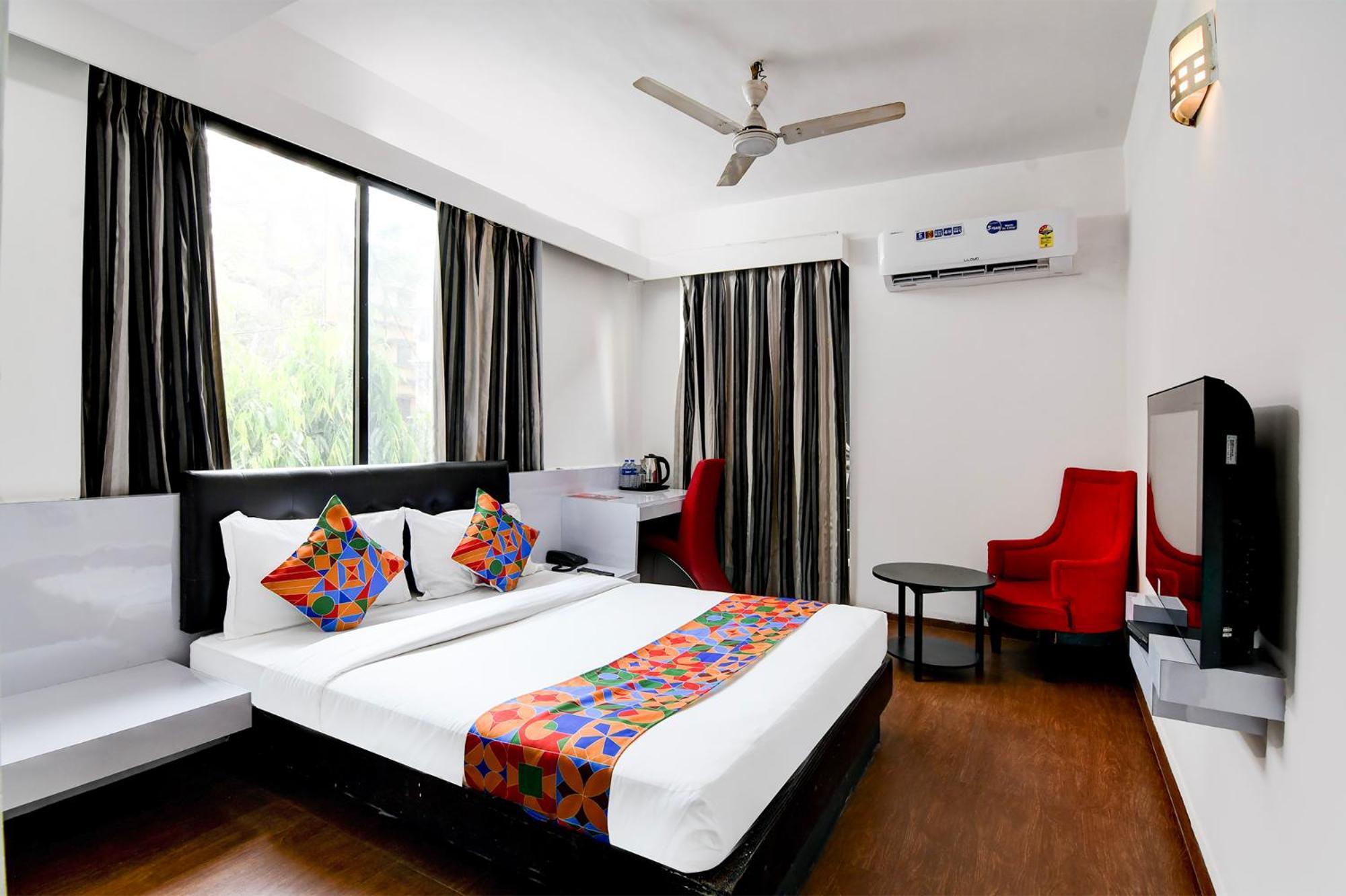 Fabhotel Ballygunge Luxury - Behind Punjab Club Calcutta Buitenkant foto